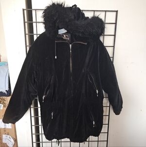 Braetan Black Hooded Puffer Jacket with Faux Fur